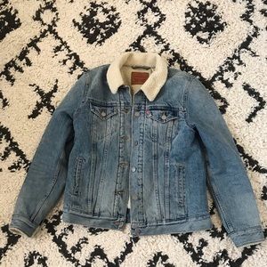 Levis Women’s Denim Sherpa Trucker Jacket